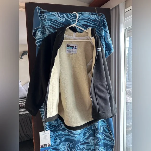 Surf fur Surf check hoodie, size M - Picture 6 of 10